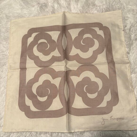New without tags Jim Thompson silk pillow case and silk scarf - Picture 6 of 7
